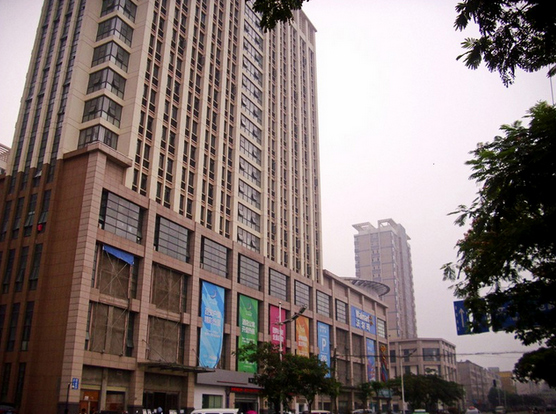 巢湖沃爾瑪購物廣場(chǎng)